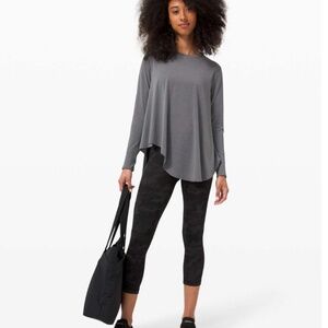 Lululemon Lifted Balance Long sleeve / Heathered Titanium / med